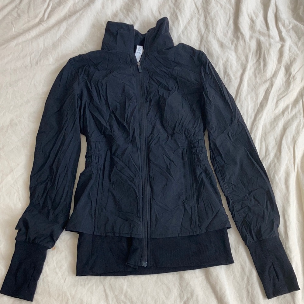 Lululemon Size 2 Jacket